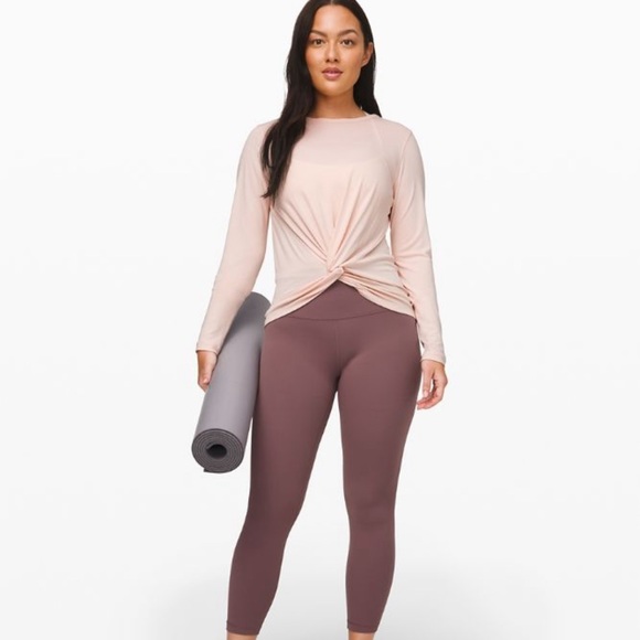 Crescent top - Picture 2 of 4